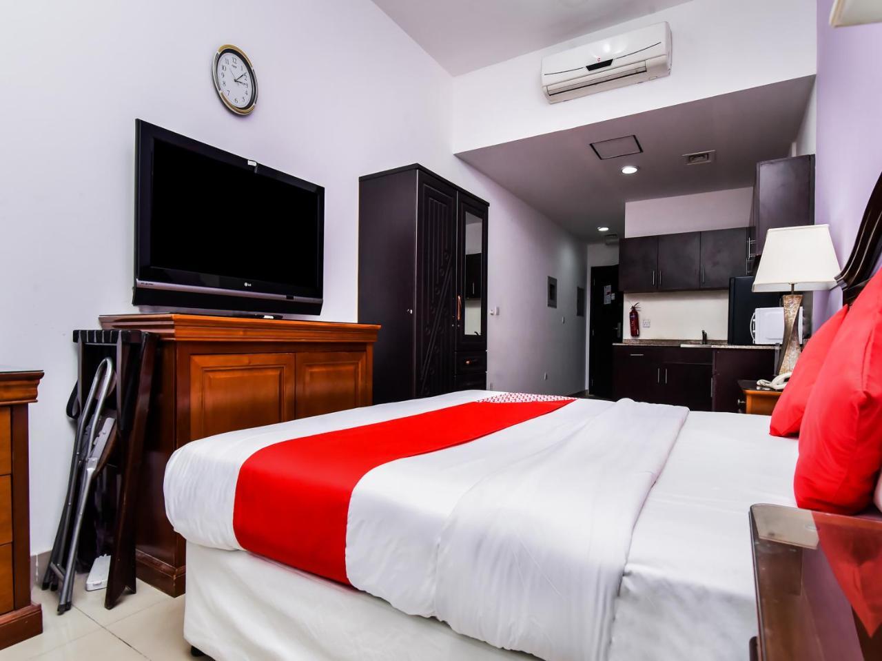 Oyo 138 Empire Hotel Apartments Dubai Eksteriør billede