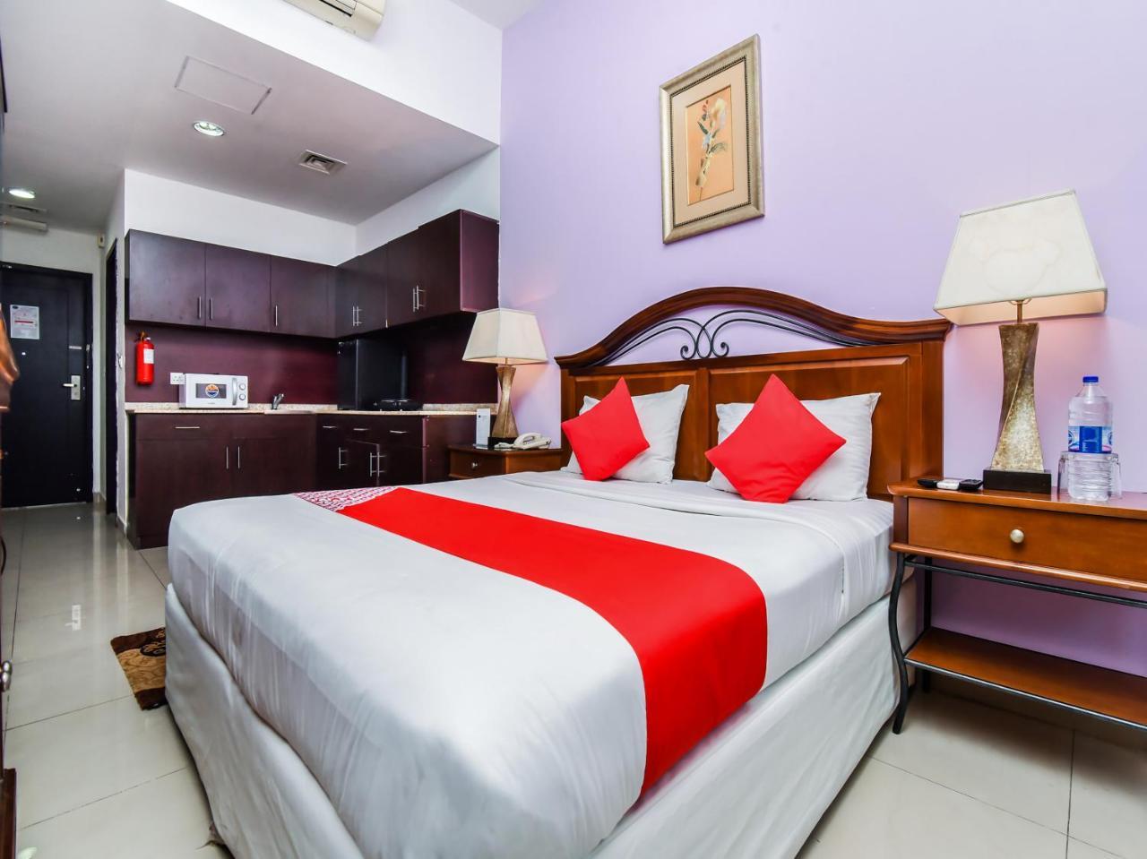Oyo 138 Empire Hotel Apartments Dubai Eksteriør billede